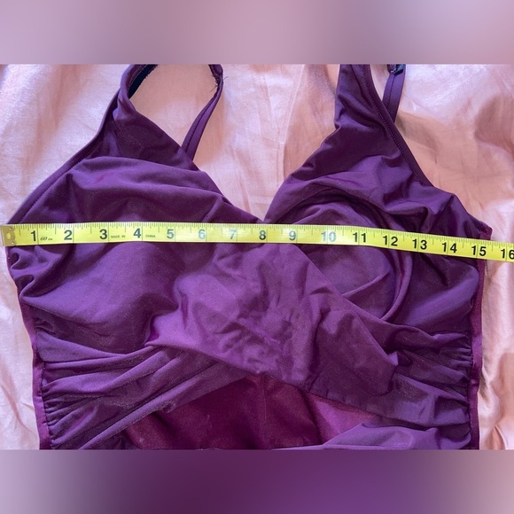 MiracleSuit Women’s Medium Elegant Burgundy One-Piece Swimsuit - Picture 5 of 6